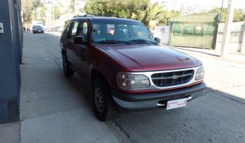 FORD  EXPLORER 1992 $ 5.990.000.- lleno